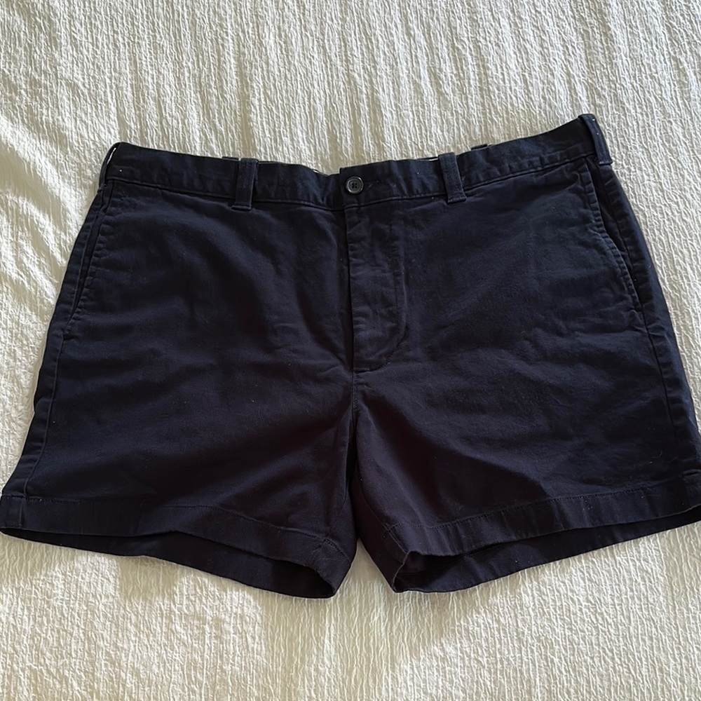 J. Crew Men’s 5” Flex Chino Shorts